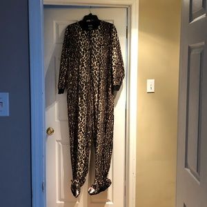 Zip up footie PJ for adults. Leopard design.